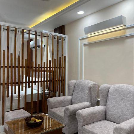 Myst Luxury Stays Zirakpur Exterior photo