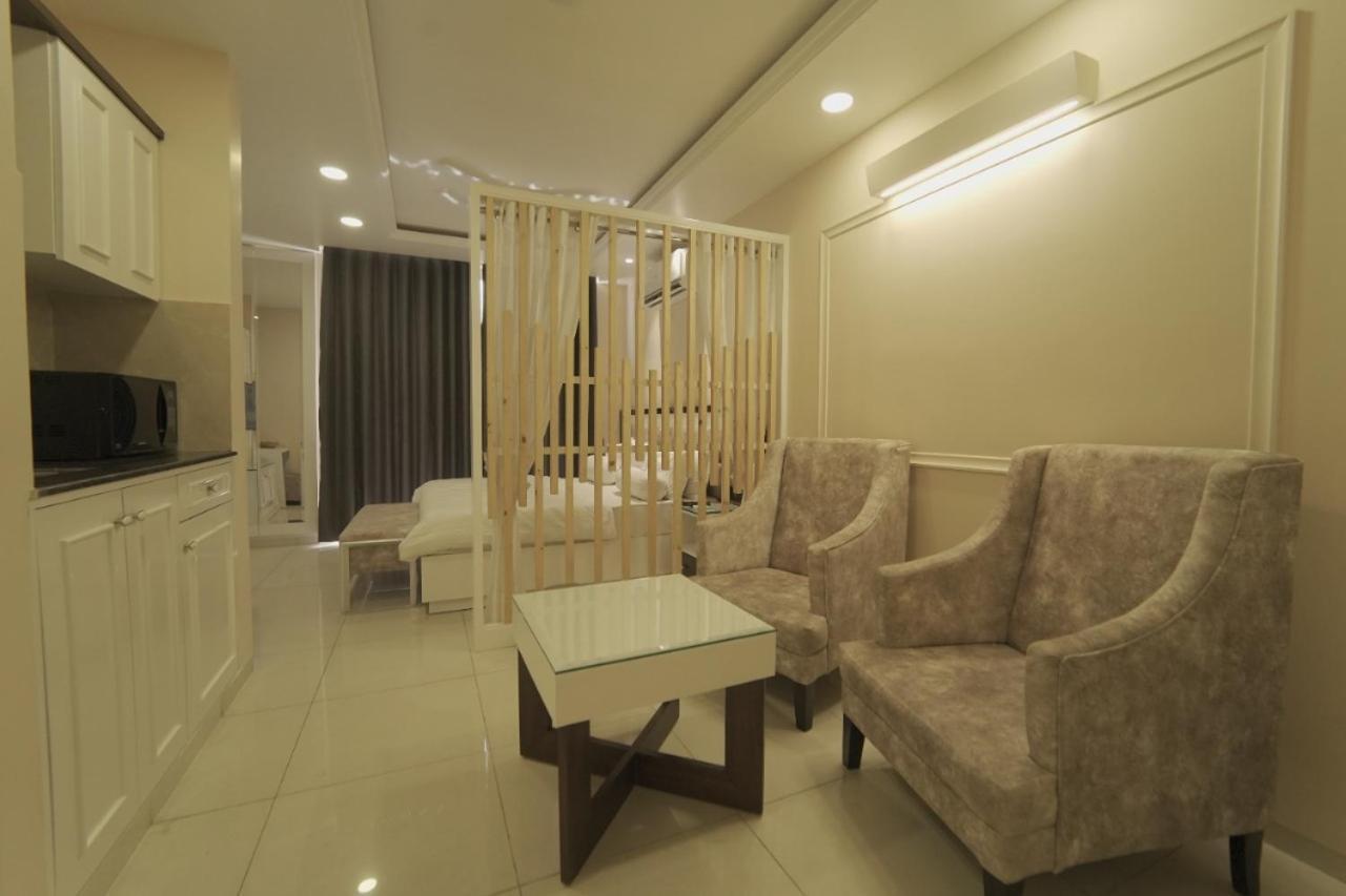 Myst Luxury Stays Zirakpur Exterior photo