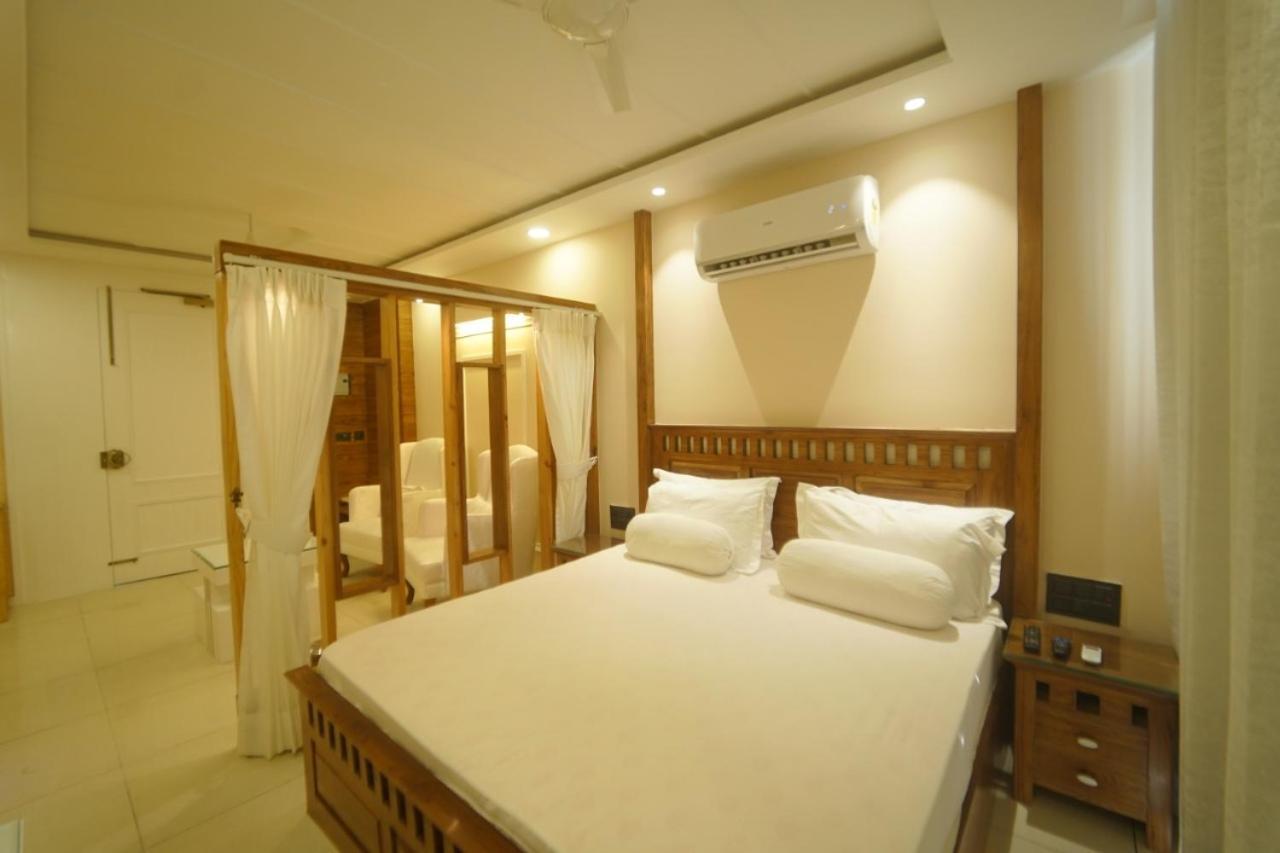 Myst Luxury Stays Zirakpur Exterior photo